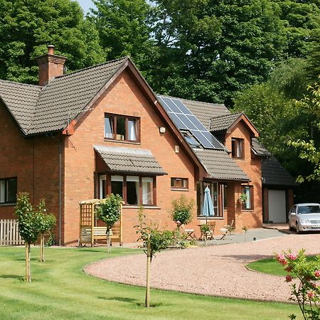 Whistlers Dell B&B Rhu Екстериор снимка