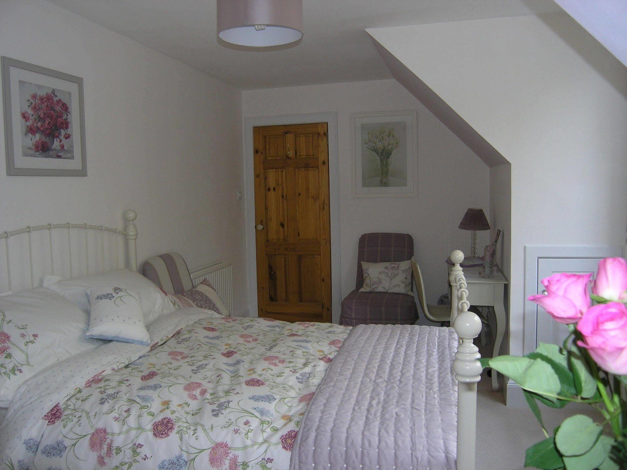 Whistlers Dell B&B Rhu Екстериор снимка