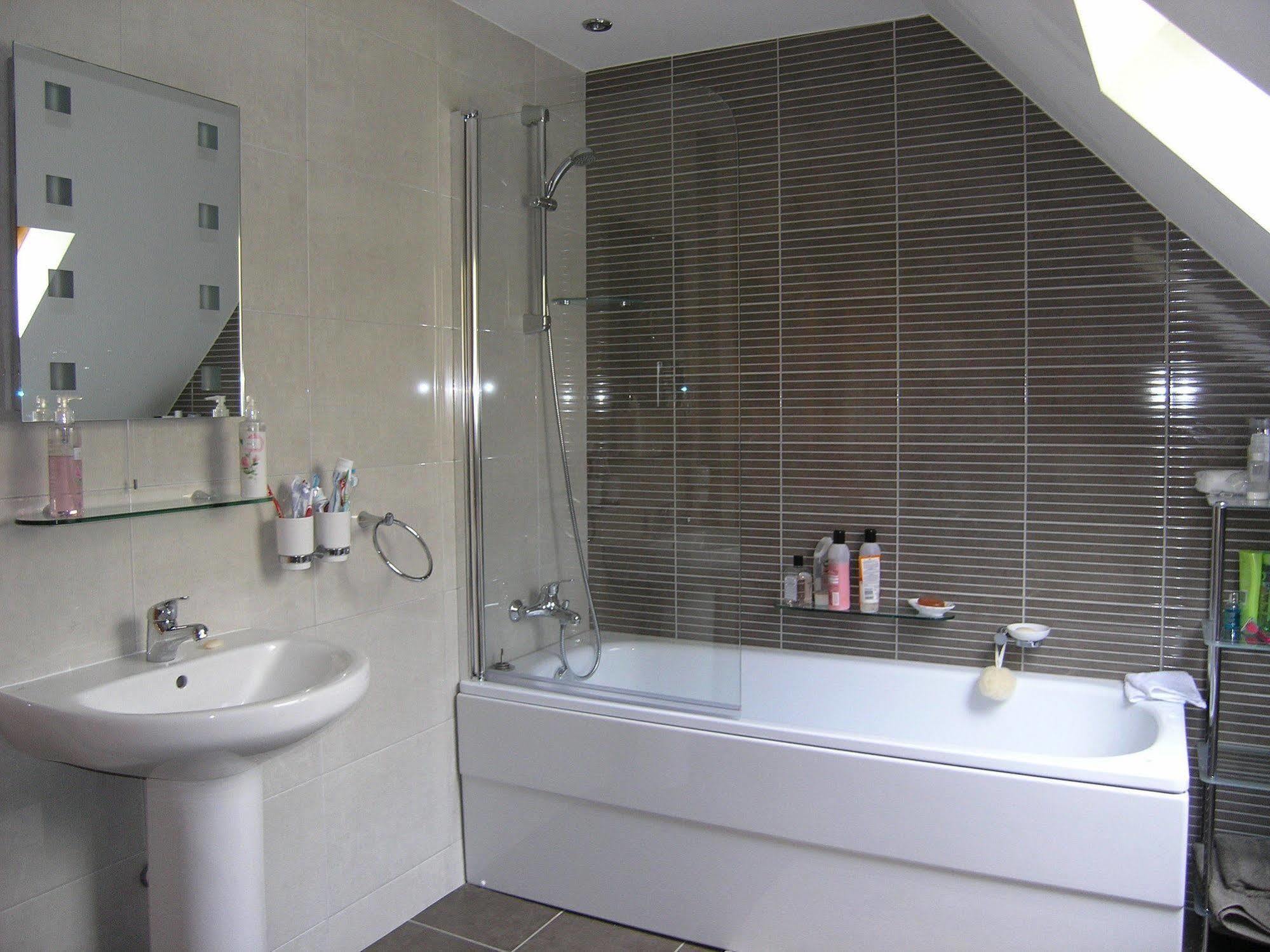 Whistlers Dell B&B Rhu Екстериор снимка