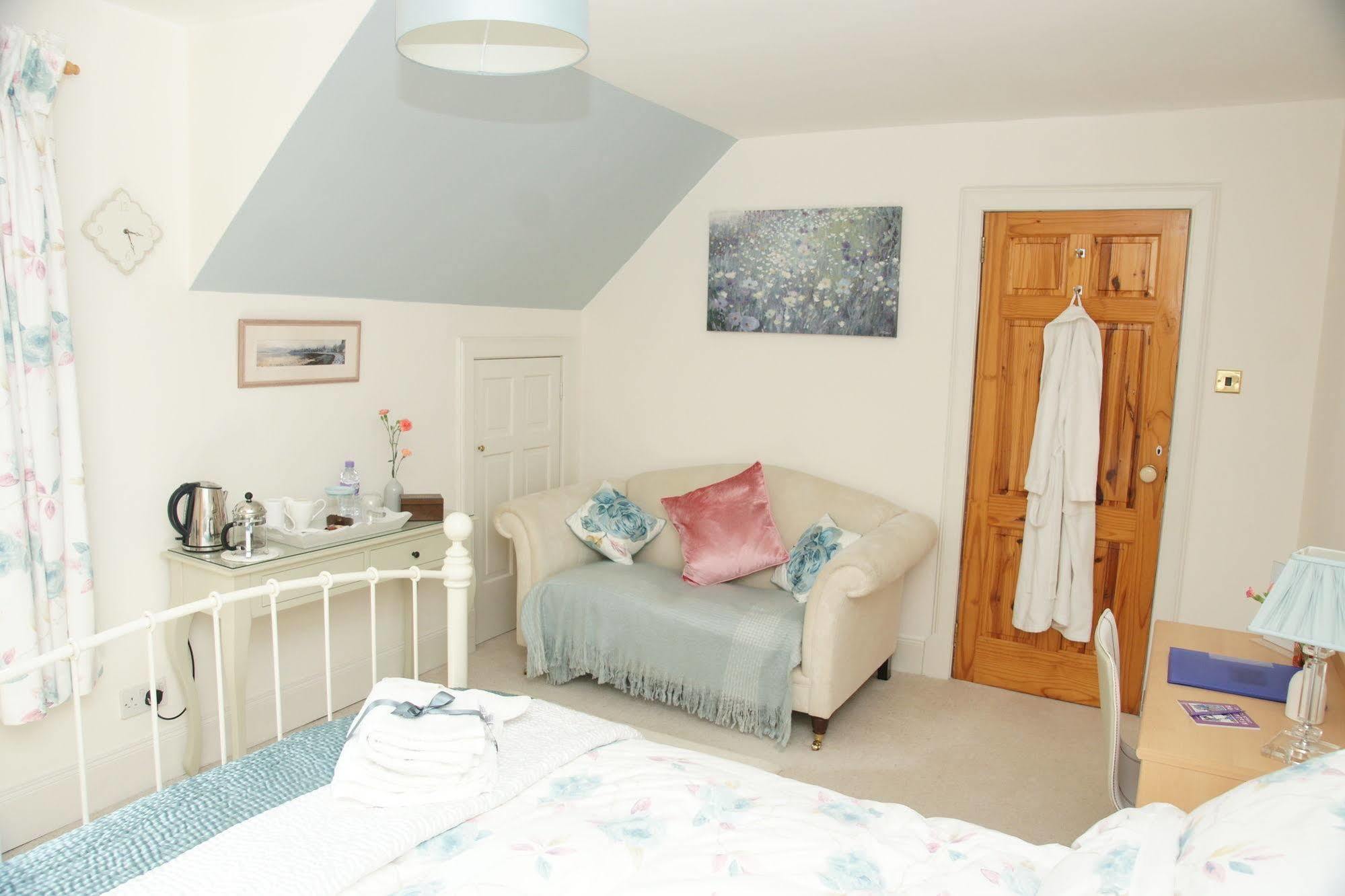 Whistlers Dell B&B Rhu Екстериор снимка