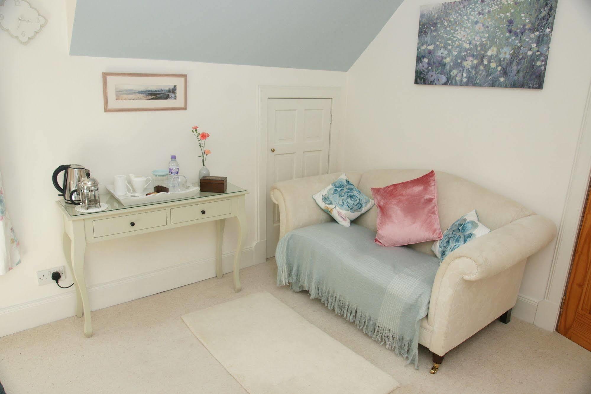 Whistlers Dell B&B Rhu Екстериор снимка